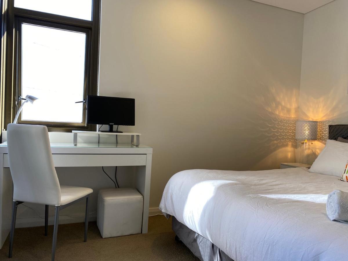 Governor Luxe 1 Bedroom Apartment In The Heart Of Barton Wifi Gym Wine Secure Parking Canberra Kingston Exteriér fotografie