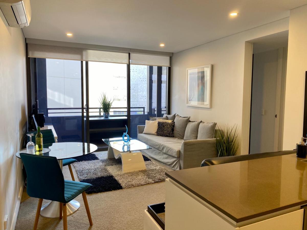 Governor Luxe 1 Bedroom Apartment In The Heart Of Barton Wifi Gym Wine Secure Parking Canberra Kingston Exteriér fotografie