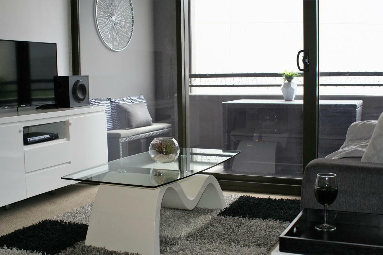 Governor Luxe 1 Bedroom Apartment In The Heart Of Barton Wifi Gym Wine Secure Parking Canberra Kingston Exteriér fotografie