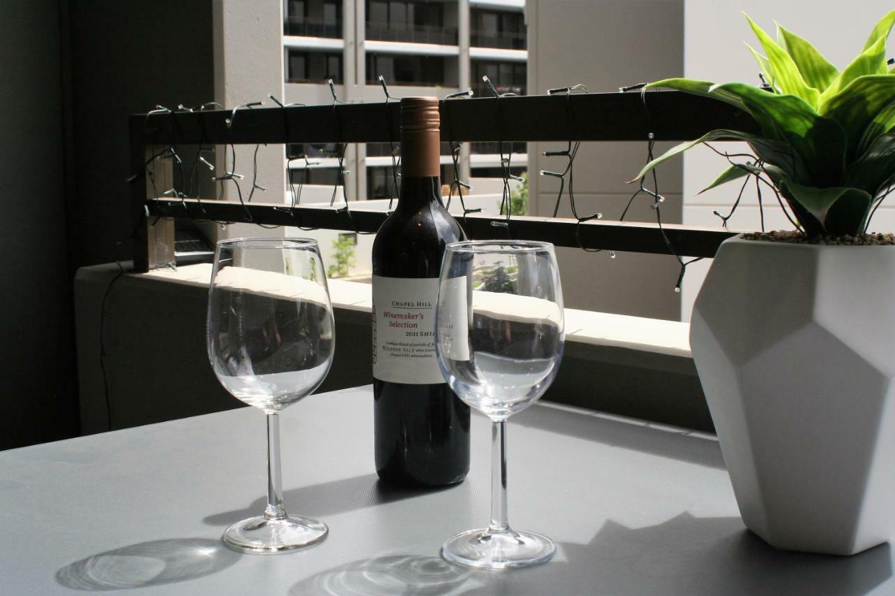 Governor Luxe 1 Bedroom Apartment In The Heart Of Barton Wifi Gym Wine Secure Parking Canberra Kingston Exteriér fotografie