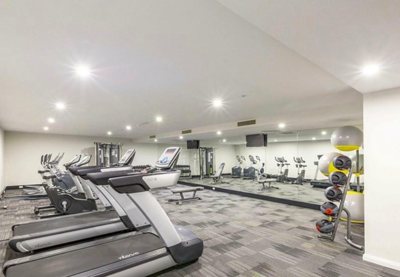 Governor Luxe 1 Bedroom Apartment In The Heart Of Barton Wifi Gym Wine Secure Parking Canberra Kingston Exteriér fotografie